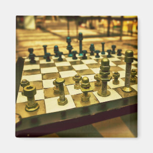 Imán tablero de ajedrez Guay con tuercas y pernos