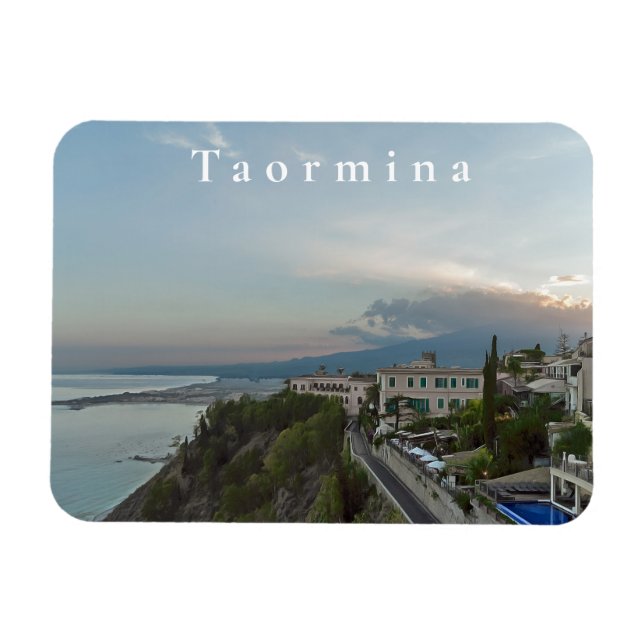 Imán Taormina. 16. (Horizontal)