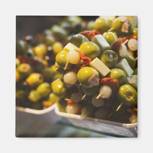 Imán Tapas hechas con aceitunas rellenas