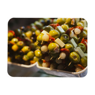 Imán Tapas hechas con aceitunas rellenas