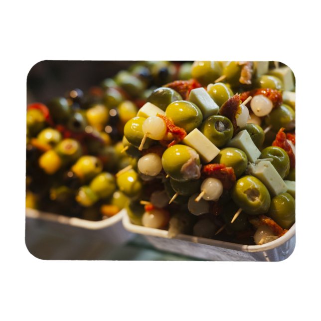 Imán Tapas hechas con aceitunas rellenas (Horizontal)