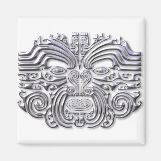 Imán Tatuaje maroi plateado