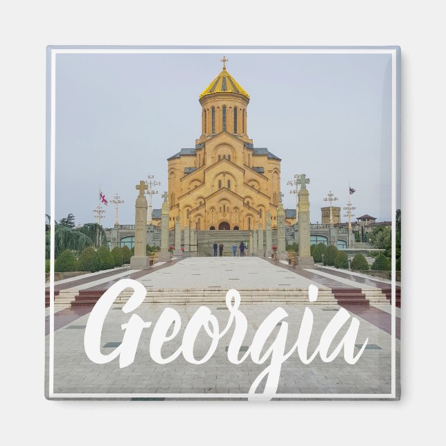 Imán Tbilisi Georgia Sameba Catedral de la Santísima Tr (Frente)