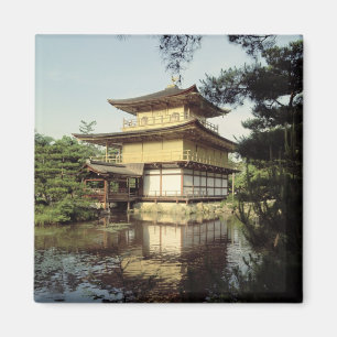 Imán Templo de Kinkaku dedicado a la memoria