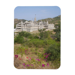 Imán Templo Jain de Ranakpur, Ranakpur, Rajasthan, Indi