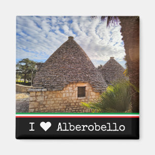 Imán texto personalizado, viviendas de trulli en Albero