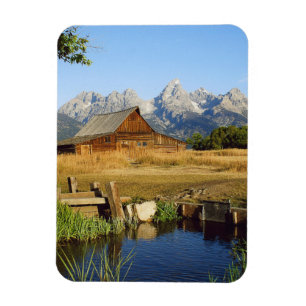 Imán Thomas A. Moulton Barn