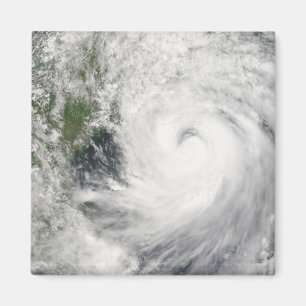 Imán Tifón Prapiroon