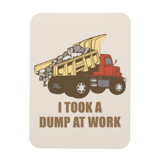 Imán Tomó un basurero en el trabajo