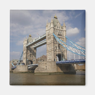 Imán Tower Bridge y río Támesis, Londres,