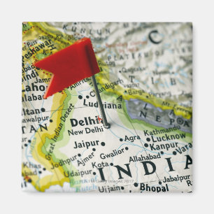 Imán Trace el perno colocado en Nueva Deli, la India en