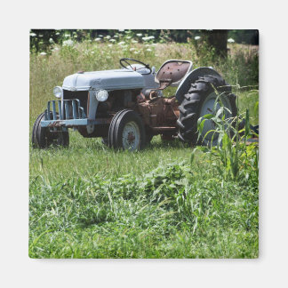 Imán Tractor en un campo