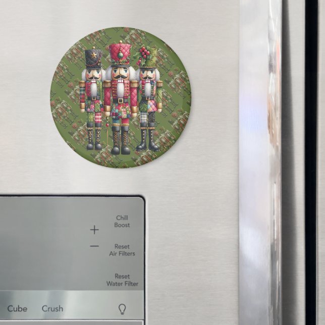 Imán Trío de Cascanueces Navideños con Parche de Fantas (In situ (nevera))