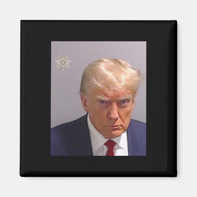 Imán Trump Mugshot Tee - Icónico Y Gracioso (Frente)