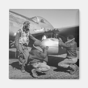 Imán Tuskegee Airmen, 1945