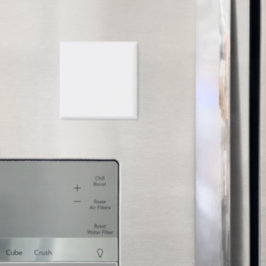 Imán Ultra Light Gray Minimal Background