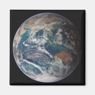 Imán Un a la vista de la tierra que muestra datos