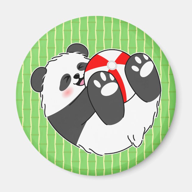 Imán Un adorable bebé panda jugando con una pelota (Frente)