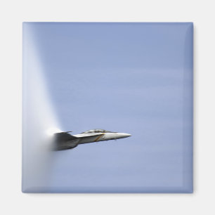 Imán Un avispón estupendo de F/A-18E alcanza la