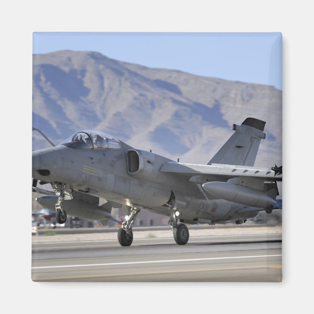 Imán Un combatiente italiano de la Fuerza Aérea AMX (Frente)