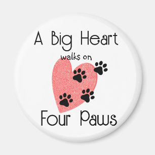 Imán Un gran corazón camina sobre cuatro patas - un ama
