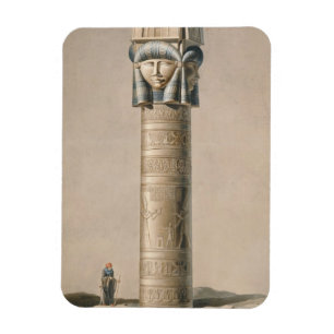 Imán Un Hathor dirigió el pilar en Dendarah,