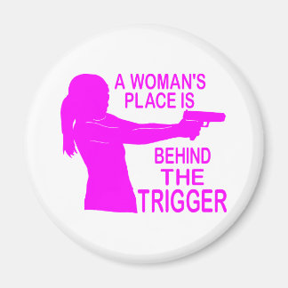 IMÁN UN LUGAR DE MUJER