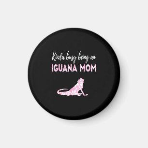 Imán Un poco ocupada siendo una madre iguana