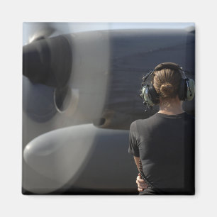 Imán Un soldado supervisa el funcionamiento