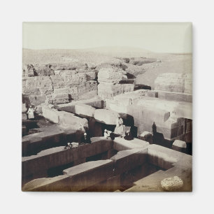 Imán Un templo excavado en el pie de la esfinge, 4ta