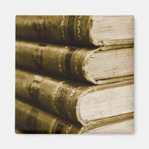 Imán Una pila de libros viejos