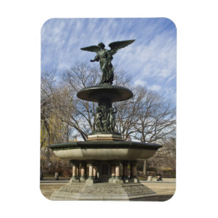 Imán Una seca fuente Bethesda invernal en Central Park