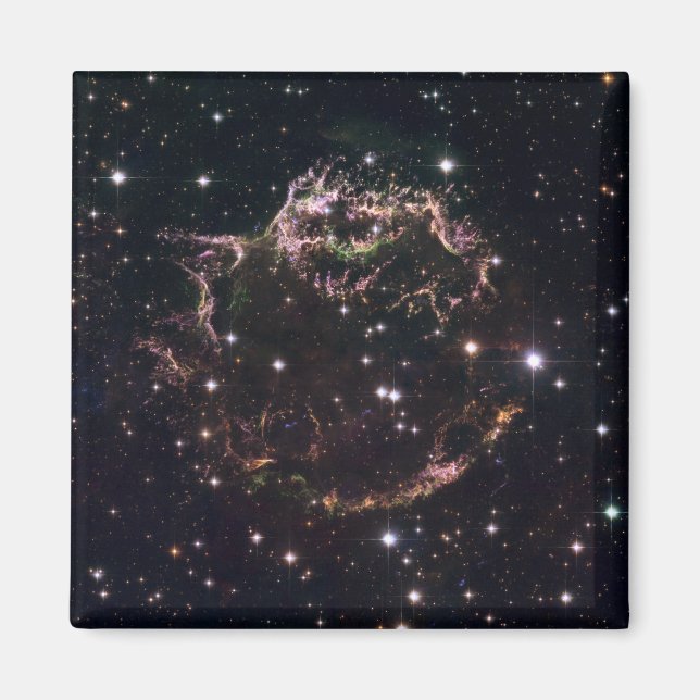 Imán Una vista detallada de los restos destrozados (Frente)