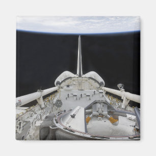 Imán Una vista parcial del transbordador espacial