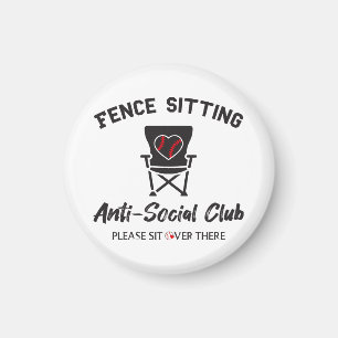 Imán Unas vallas divertidas sentadas anti club social B