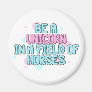 Imán Unicorno   Ser Un Unicornio En Un Campo De Caballo