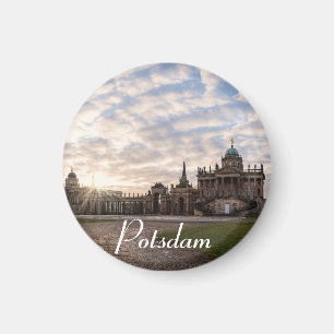 Imán Universidad de Potsdam al atardecer en Alemania