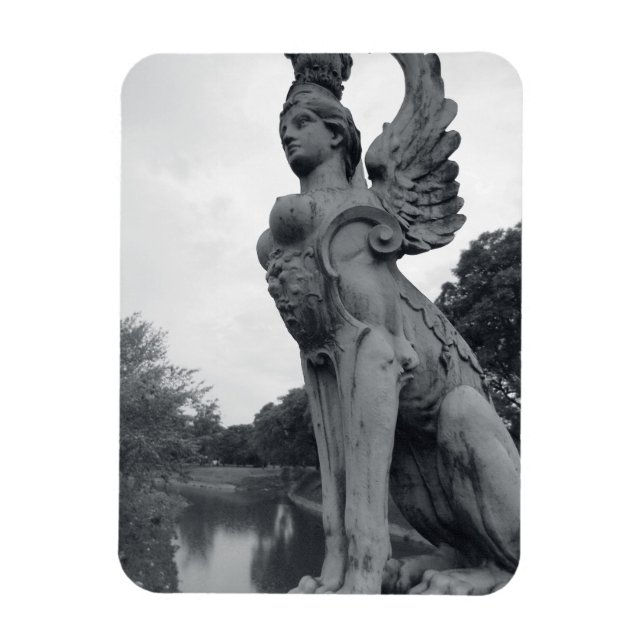 Imán Uruguay, Montevideo, Barrio Prado, mitológico (Vertical)