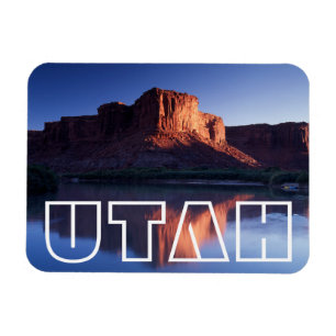 Imán Utah, una mesa que se refleja en el río Colorado 2