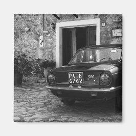 Imán Vehículo FIAT de época en Italia monocromo