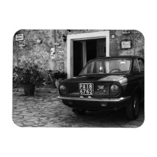 Imán Vehículo FIAT de época en Italia monocromo