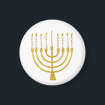Imán Velas festivas Menorah Hanukkah Elegant Minimal<br><div class="desc">Relieve metalizado de oro falso menorah velas para su celebración de Hanukkah. Ilustracion menorah caprichoso con estrellas blancas cubiertas de velas celestiales sobre un falso atril de velas menorah dorado. La minimalista menorah elegante estrella Hanukkah ilustró regalos de diseño y productos de papel.</div>