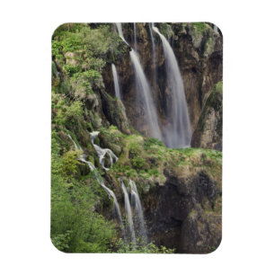 Imán Veliki Slap (Catarata) Parque Nacional de los Lago