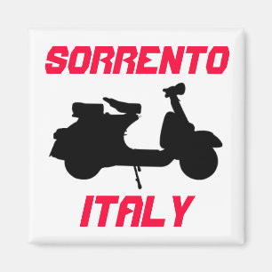 Imán Vespa, Sorrento, Italia