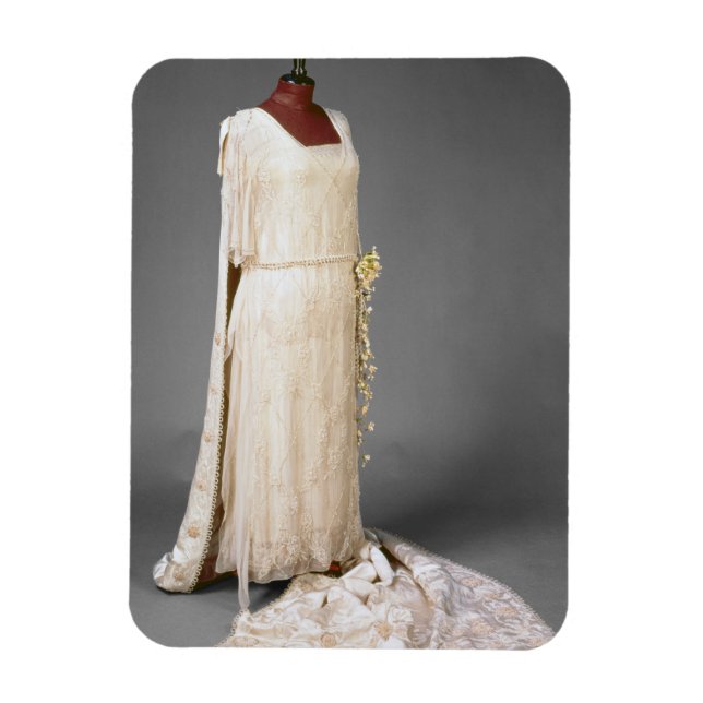Imán Vestido boda usado por María, Princesa Real, 1922 (Vertical)