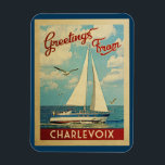 Imán Viaje Michigan del vintage del velero de<br><div class="desc">Este los saludos de características del diseño náuticas del viaje del vintage de Charlevoix Michigan una navegación del barco en el agua con gaviotas y un cielo azul llenaron de las nubes blancas hinchadas magníficas.</div>