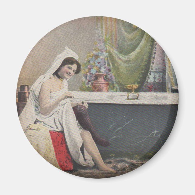 Imán Victorian woman bathing bath (Frente)