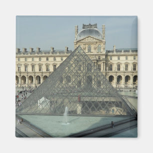 Imán Vidrio del Louvre de París