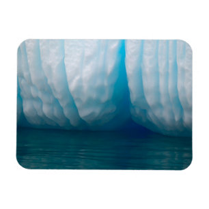 Imán Viendo icebergs azules en el canal Errera