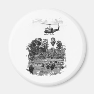 Imán Vietnam Huey Landing